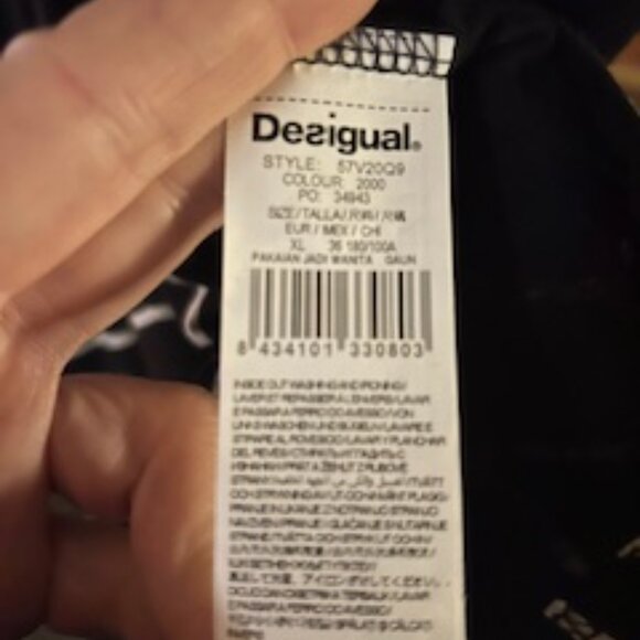 Desu - Picture 4 of 4